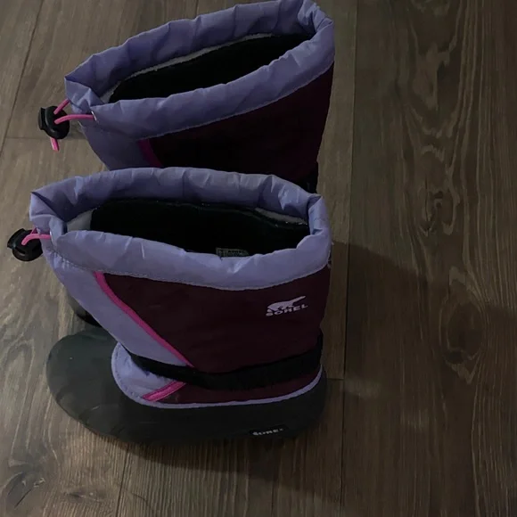 Sorel Lilac and Fuchsia Snow Boots - Picture 2 of 4